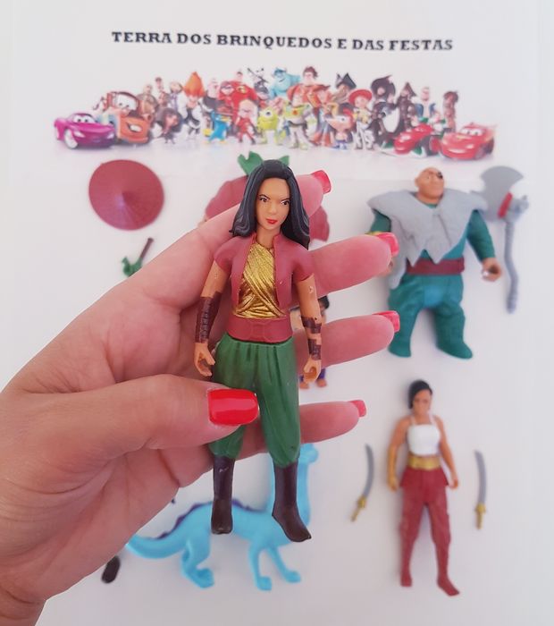 Conjunto 8pcs Raya e o último Dragão Disney (Portes Incluidos)