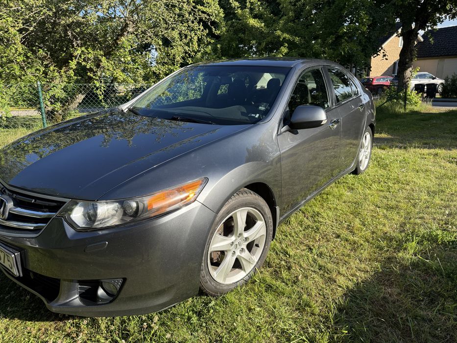 Honda Accord 8   2.0 benzyna automat