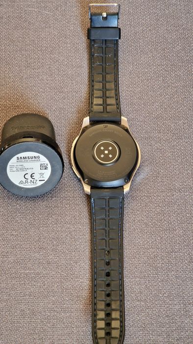 Galaxy Watch SM-R800