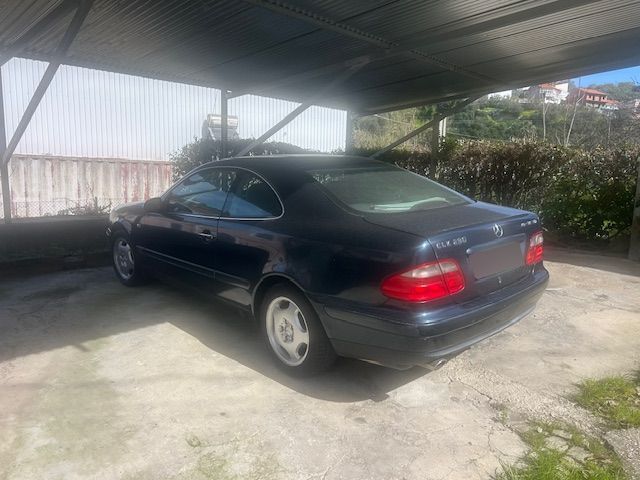 Mercedes-Benz CLK 230 ver-1-8-rsi