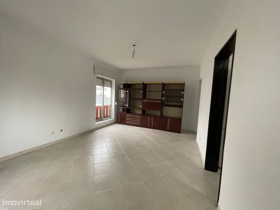 Apartamento, Rio de Mouro