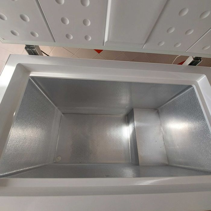 Arca congeladora Becken 290 litros