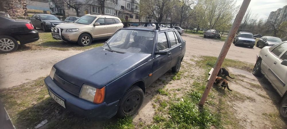 Продается Славута,цвет синий