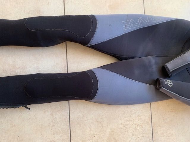 Skafander nurkowy +ocieplacz kaptur Pianka neoprenowa M BARE ARCTIC 7m