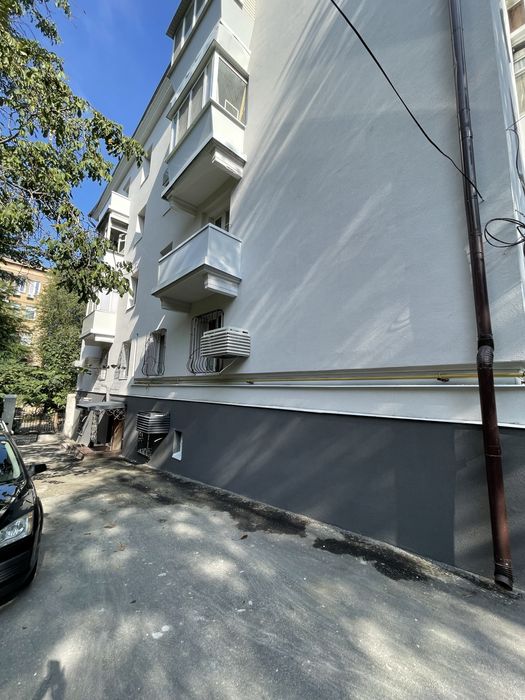 Без комиссии риелтору Продам двухком. кваритру ул Ефремова Ворошилова