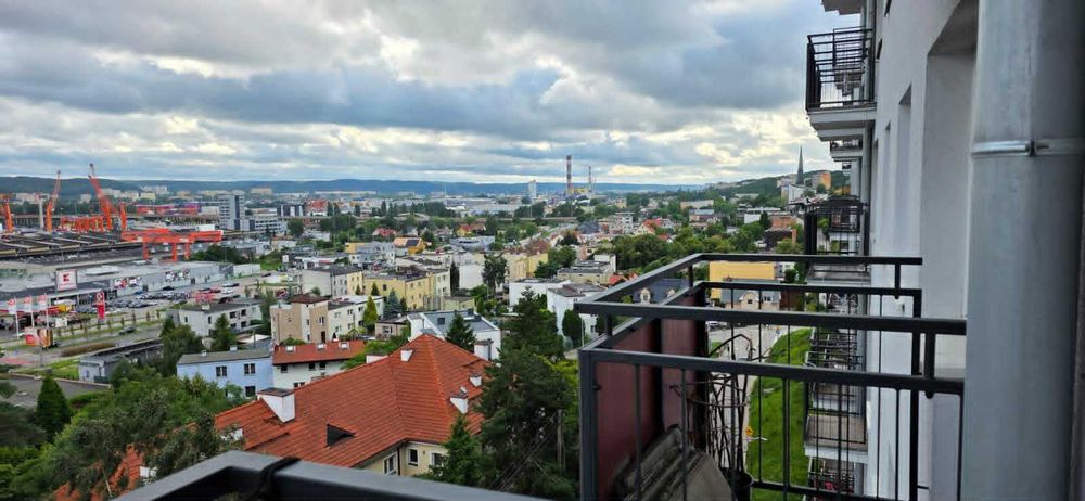 Sprzedam mieszkanie Gdynia 3-pokojowe do remontu
