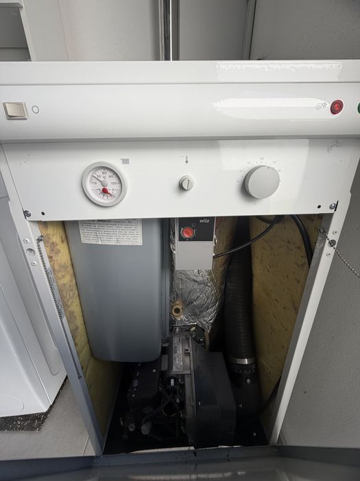 Caldeira para aquecimento central a gasoleo + depósito 700L