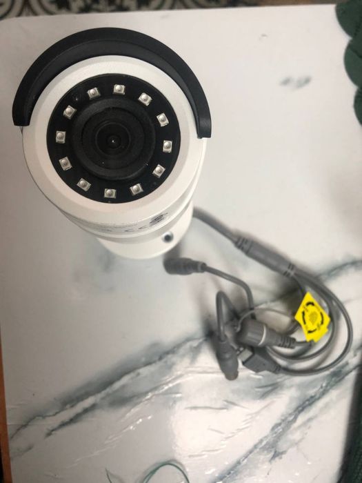 Камера відеоогляду HIKVISION DS-2CE16DOT-12FB