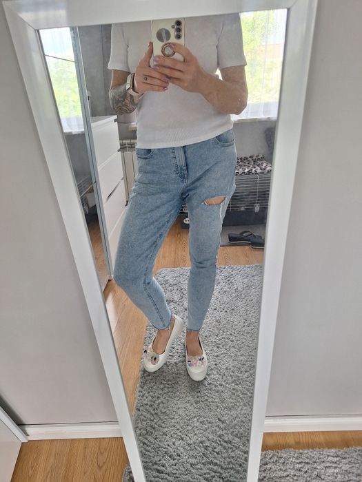 Spodnie jeansowe jeansy Reserved 44
