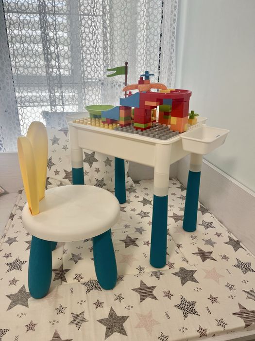 Стіл та крісло стілець конструктор 70 деталей для найменшеньких
