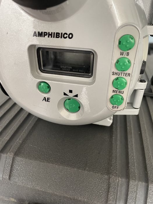 Vídeo subaquática Amphibico Mergulho com camara Sony VX 1000 incluída