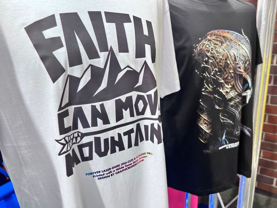 Bluzy Kurtki Koszulki Spodnie BHP z nadrukiem znakowanie odzieży DTF