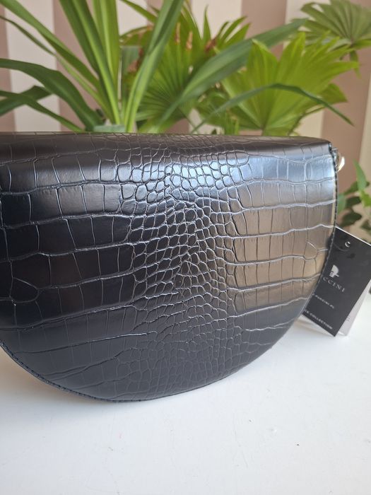 Nowa torebka półksiężyc Puccini