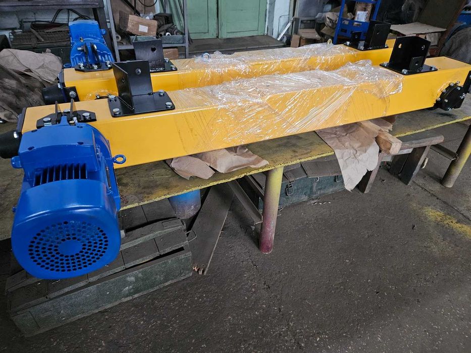 Кінцеві балки  в.п. 3,2 тн. Кранбалка, тельфер , лебідка.