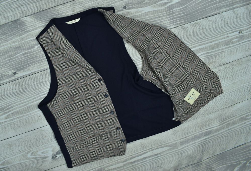 Digel Casual Elegancka Kamizelka W Kratkę Garniturowa 52