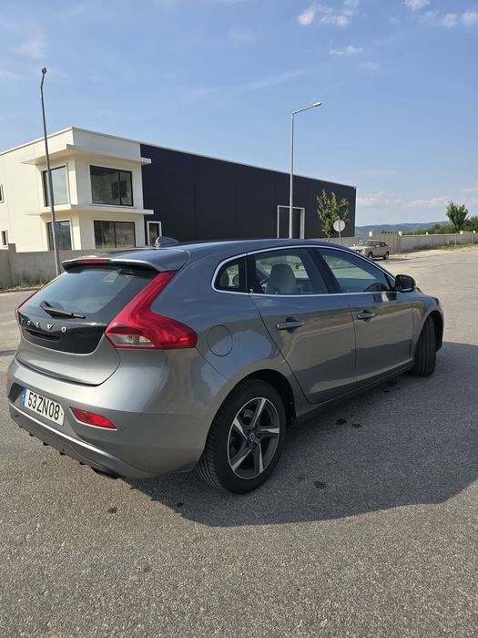 Volvo V40 1.6 Bom Estado