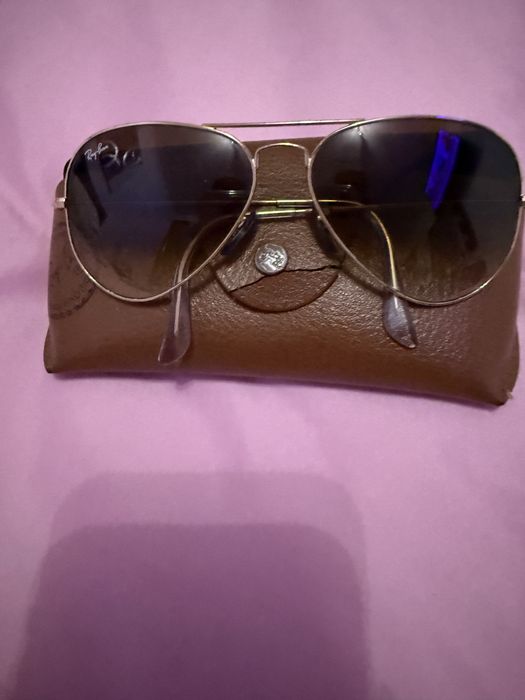 Óculos de sol marca Ray Ban