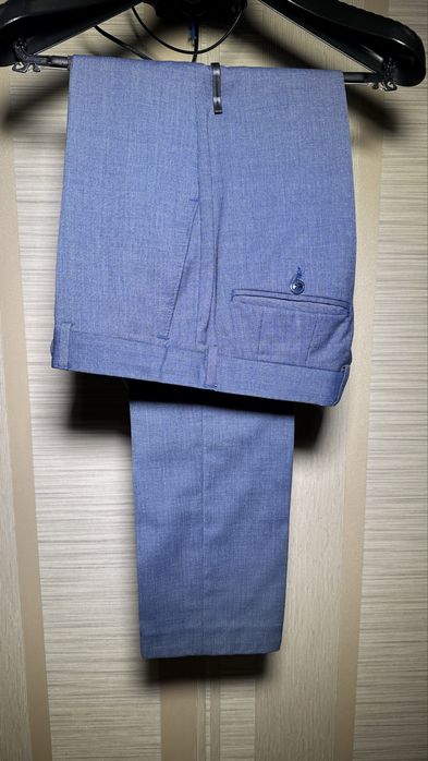 Класичний весільний костюм Amber класика