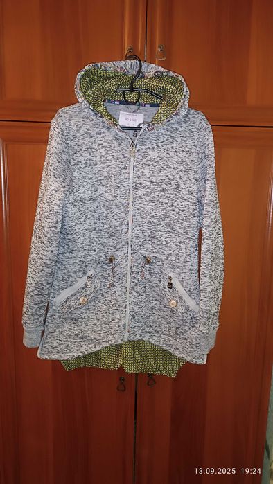 Тепла жіноча кофта на флісі