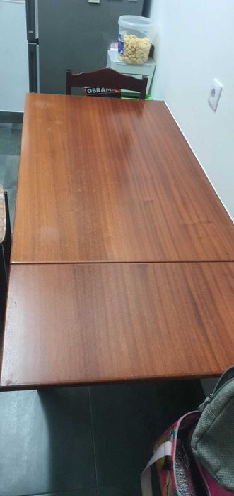 Mesa extensível em carvalho maciço 1.20 a 1.90 cm