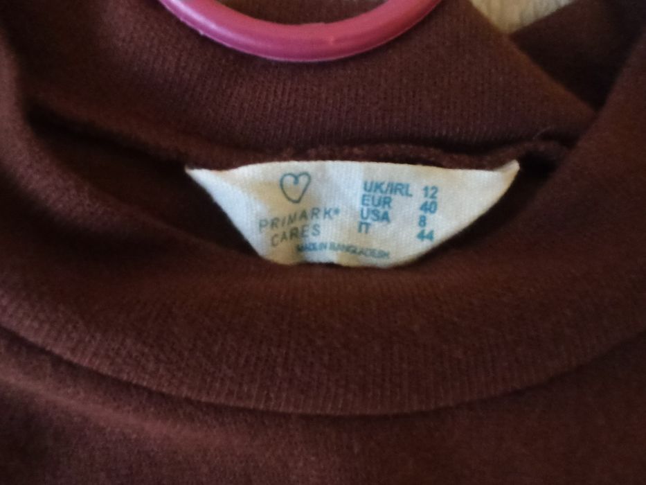 Коричнева (шоколадного кольору) тепла сукня плаття