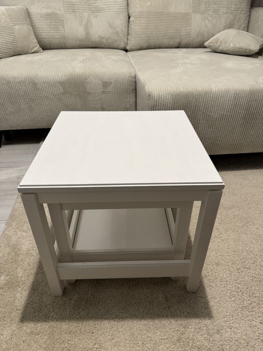 Zestaw drewnianych stolików Ikea Havsta