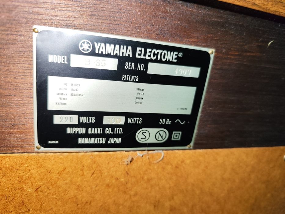 Organy Yamaha całkowicie ok