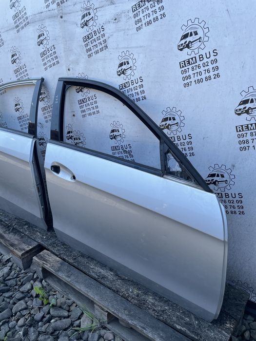 Двері передні задні ліві праві Mercedes W212 колір 775 сірий