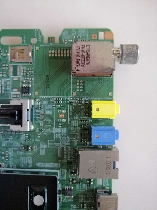 Samsung UE40MU6105KXXC