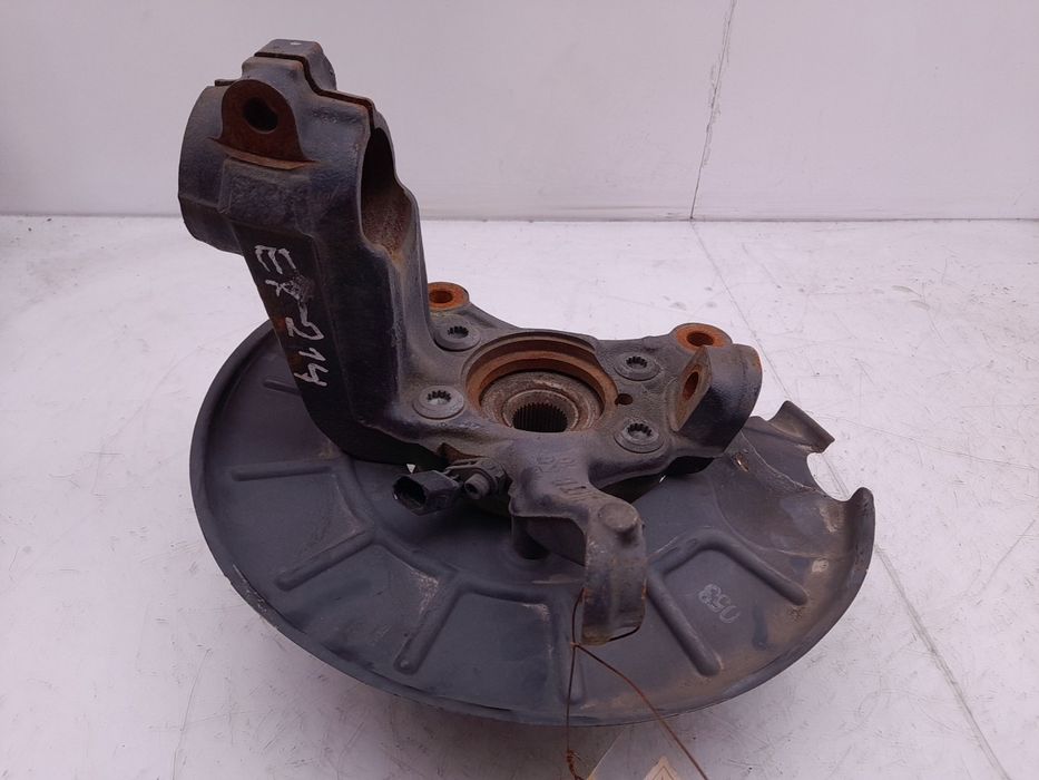 Manga de eixo frente esquerda VOLKSWAGEN Golf VI (5K1)