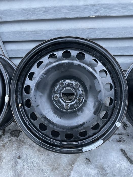 Комплект металевих оригінальних дисків Volkswagen 5/112 R18