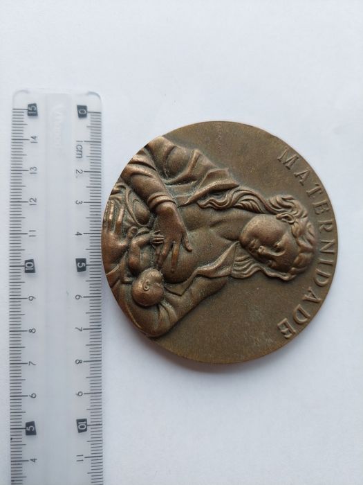 Medalha/Medalhão comemorativo da Maternidade