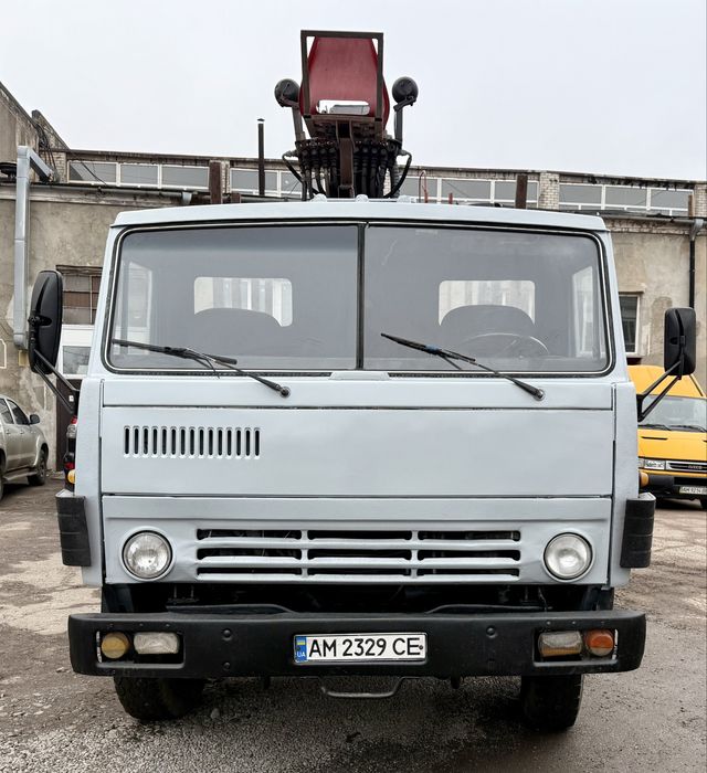 Камаз лісовоз маніпулятор. Робоче авто.