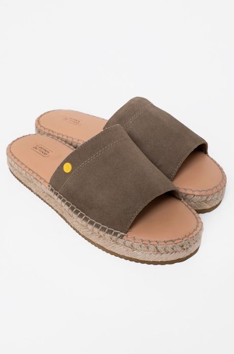 Шльопанці Camel Active, розміри 36, 39.