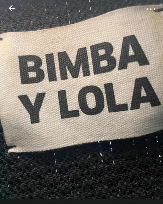 Mala pequena em preto da Bimba y Lola