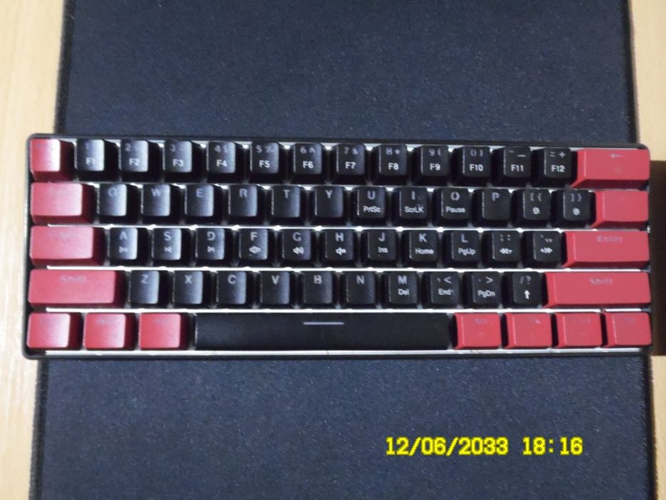 Механічна клавіатура Snpurdiri v900