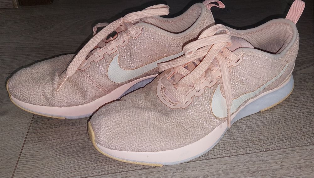 Nike damskie r. 38