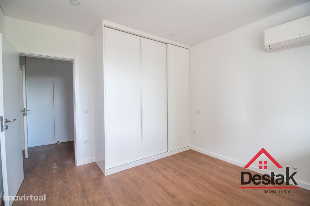 Apartamento T1 novo para venda em Viseu.