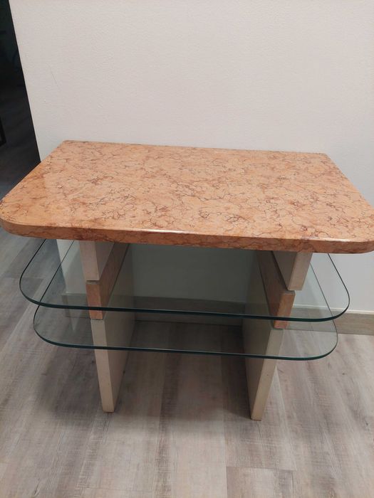 Mesa de TV em mármore