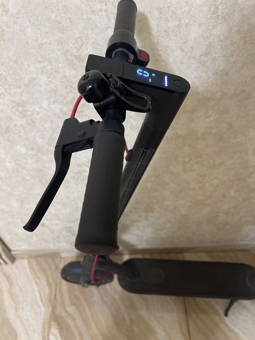 Електричний самокат Xiaomi