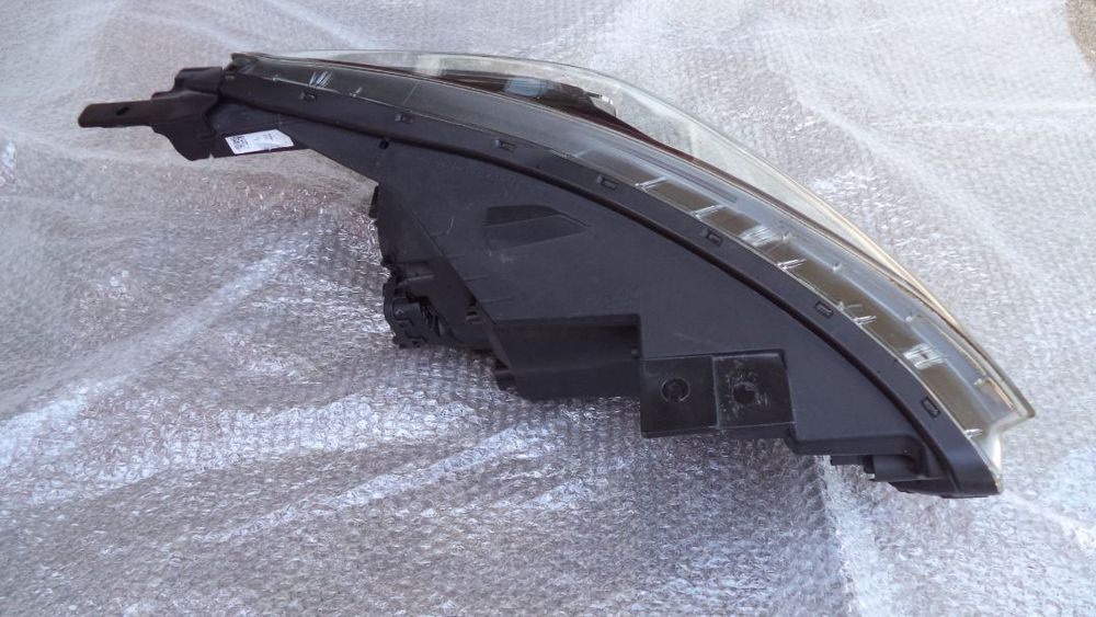 Farol esquerdo KIA RIO ano 2017 original e como novo