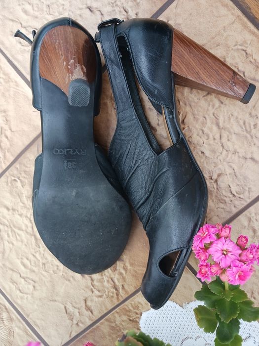 Buty damskie Ryłko r.38,5