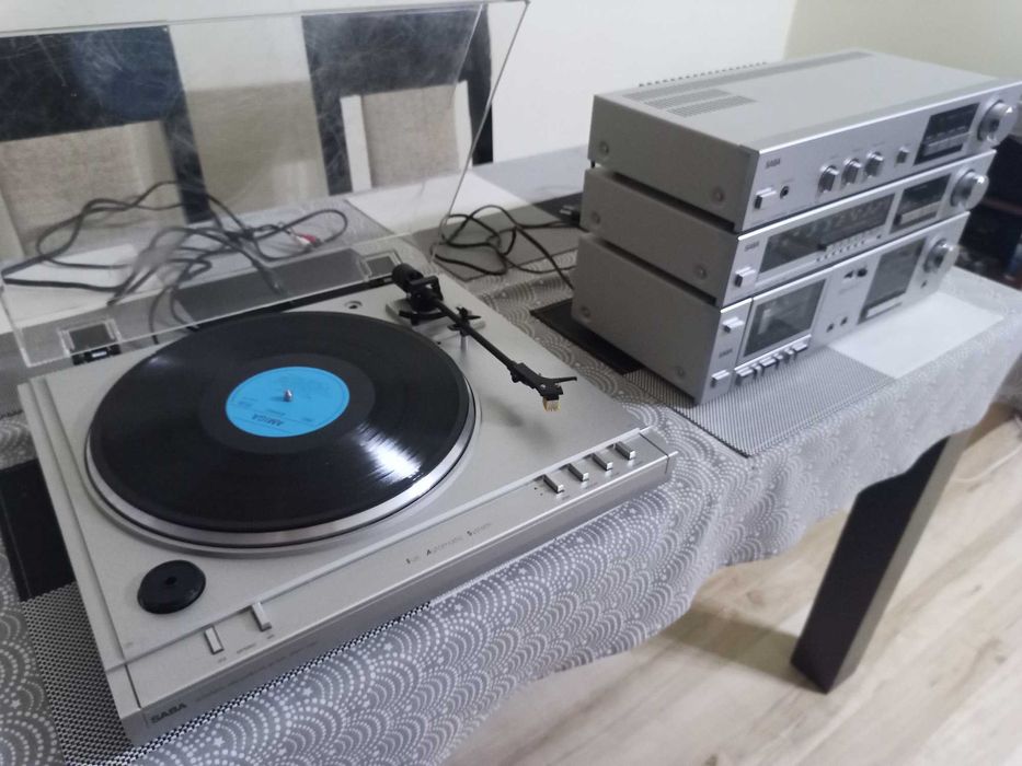 Wieża vintage  stereo lata 80 + gramofon  stan bdb