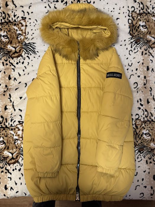 Зимова куртка Miss Jacket, р. L. Яскрава та тепла. Стан гарний