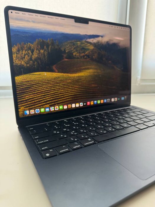MacBook air M2 б/у