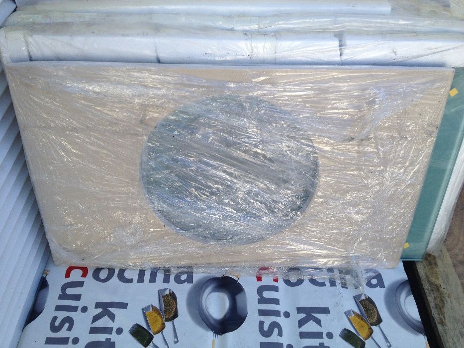 Glass and Marble Tabletops in Various Sizes64738327887873121