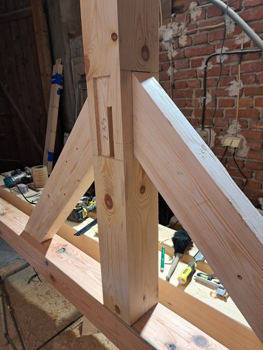 Wiaty, altany, zadaszenia tarasu, drewutnie