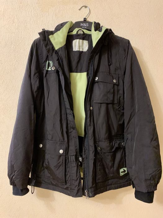 Куртка жіноча розмір  s termit