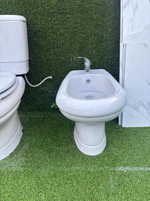 Vendo Sanita e bidé cinza