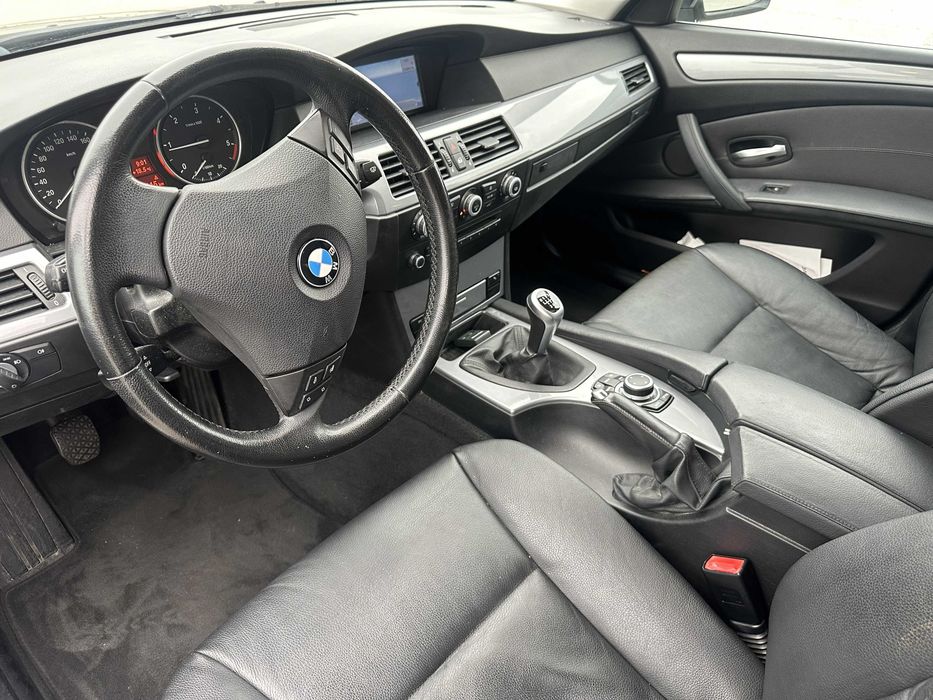 Carrinha Bmw 520d Touring de 2009 — photo 5